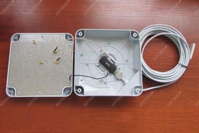 Антэкс AX-809P MIMO 2x2 UNIBOX панельная антенна с боксом Антэкс AX-809P MIMO 2x2 UNIBOX панельная антенна с боксом
